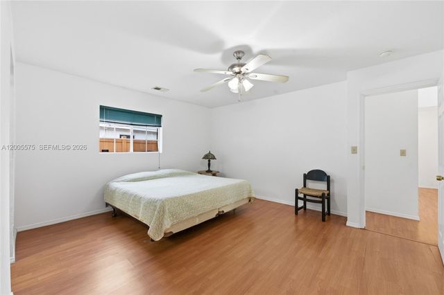 4361 NE 13th Ter, Oakland Park, FL 33334