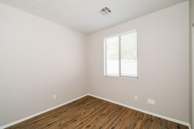 7014 E Kiva Avenue, Mesa, AZ 85209