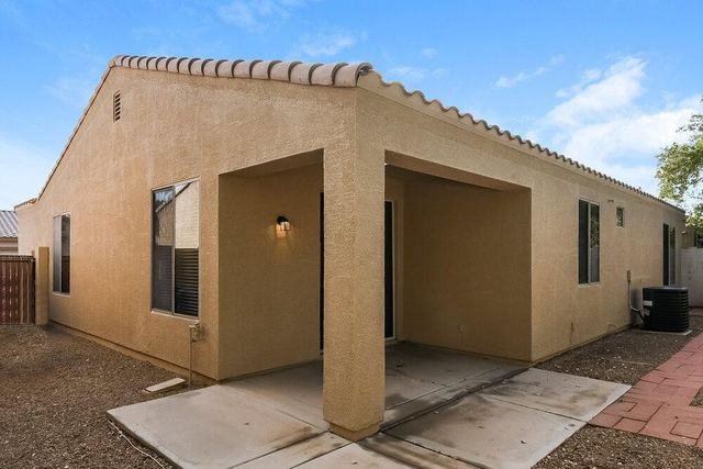 7014 E Kiva Avenue, Mesa, AZ 85209