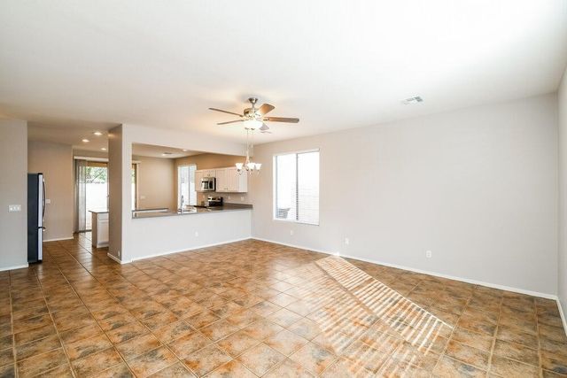 7014 E Kiva Avenue, Mesa, AZ 85209