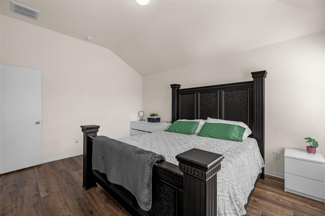 2115 Red Cedar Trail, Rosenberg, TX 77471