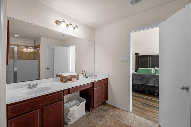 2115 Red Cedar Trail, Rosenberg, TX 77471