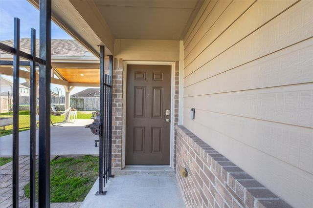 2115 Red Cedar Trail, Rosenberg, TX 77471