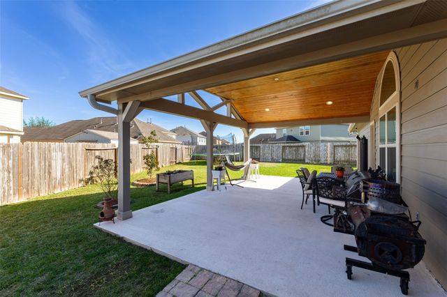 2115 Red Cedar Trail, Rosenberg, TX 77471