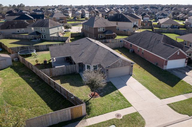 2115 Red Cedar Trail, Rosenberg, TX 77471