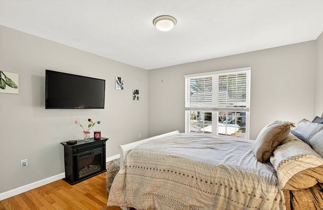 110 Ridgefield Cir C, Clinton, MA 01510