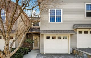 110 Ridgefield Cir C, Clinton, MA 01510