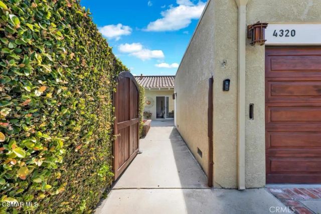 4320 Crownfield Court, Westlake Village, CA 91361