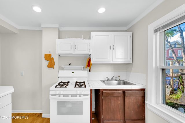 147 Webb Avenue, Ocean Grove, NJ 07756