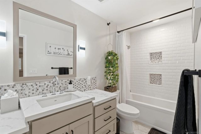 4444 W Point Loma 56, Point Loma, CA 92107