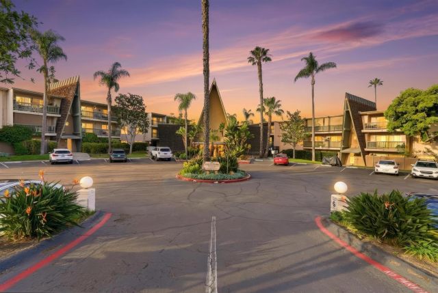 4444 W Point Loma 56, Point Loma, CA 92107