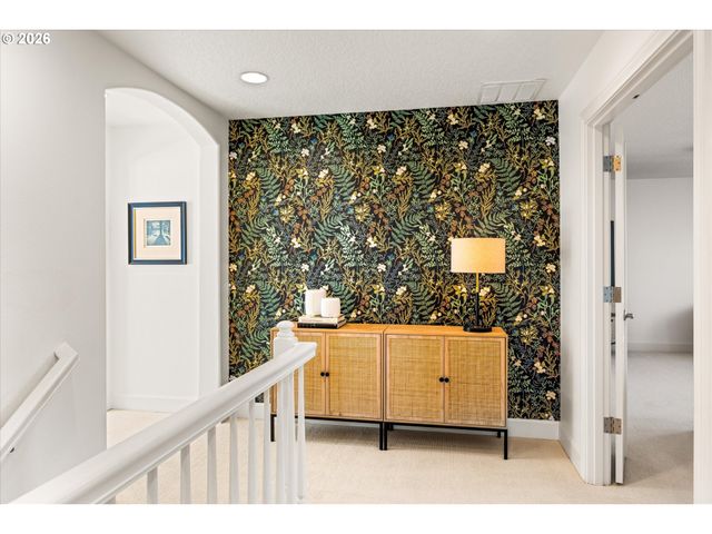 4794 COHO Ln, West Linn, OR 97068