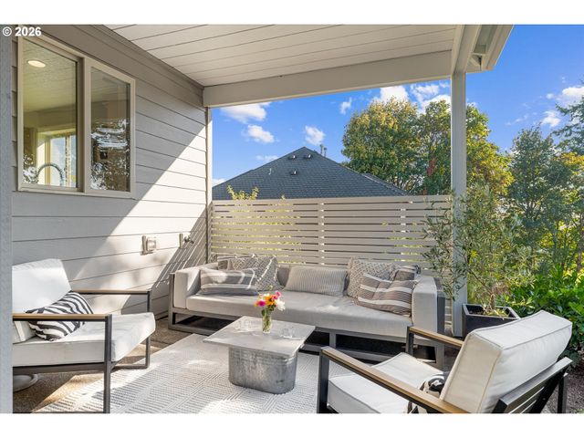 4794 COHO Ln, West Linn, OR 97068