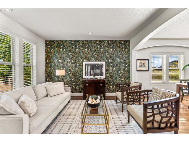 4794 COHO Ln, West Linn, OR 97068