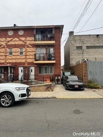 731 E 95th Street, Canarsie, NY 11236