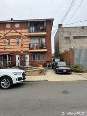 731 E 95th Street, Canarsie, NY 11236