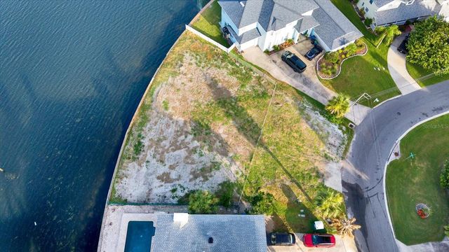 121 AUGUSTA AVENUE, Palm Harbor, FL 34683