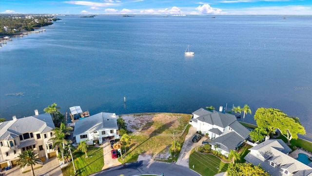 121 AUGUSTA AVENUE, Palm Harbor, FL 34683