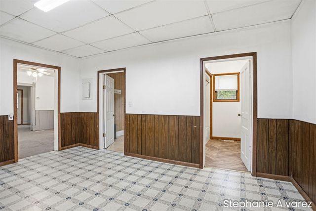 1560 E Mcmillan Road, Muskegon, MI 49445