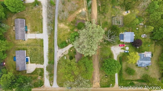 1560 E Mcmillan Road, Muskegon, MI 49445