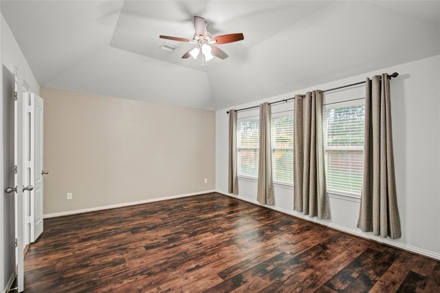 22311 Whitecourt Drive, Tomball, TX 77375