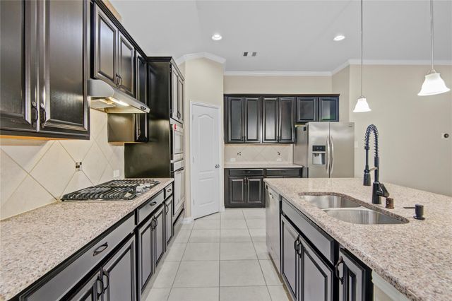 22311 Whitecourt Drive, Tomball, TX 77375