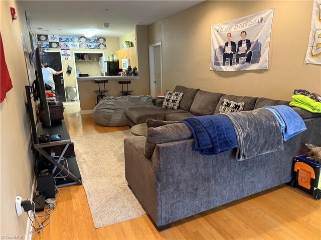 302 Campus Walk Trail 203, Elon, NC 27244