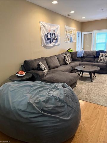 302 Campus Walk Trail 203, Elon, NC 27244