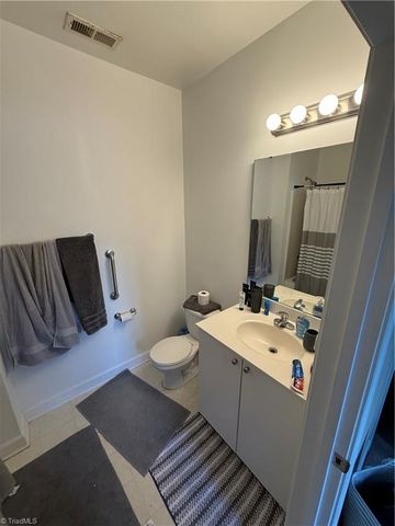 302 Campus Walk Trail 203, Elon, NC 27244
