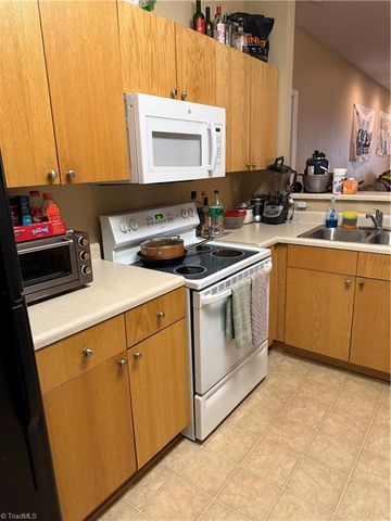 302 Campus Walk Trail 203, Elon, NC 27244
