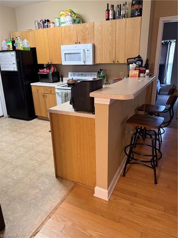 302 Campus Walk Trail 203, Elon, NC 27244