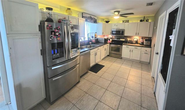 5950 SPEARMAN CIRCLE, North Port, FL 34287