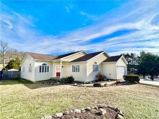 5 Horseshoe Drive, Holiday Island, AR 72631