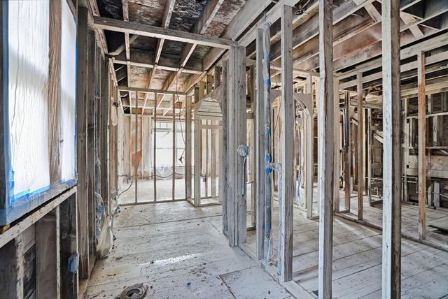 608 W 27th Ave, Spokane, WA 99203