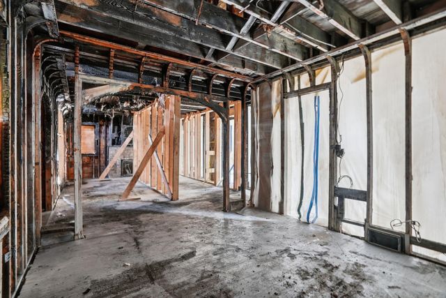 608 W 27th Ave, Spokane, WA 99203