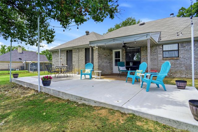 109 Sanchez Creek Court, Weatherford, TX 76088