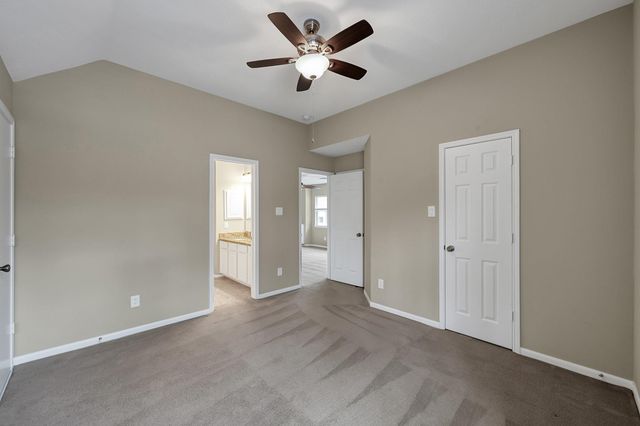 7 Cross Lake Drive, The Woodlands, TX 77382