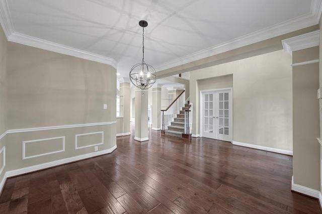 7 Cross Lake Drive, The Woodlands, TX 77382