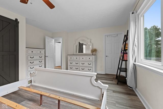7460 Southern Lakes Drive, Indianapolis, IN 46237