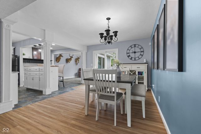 7460 Southern Lakes Drive, Indianapolis, IN 46237