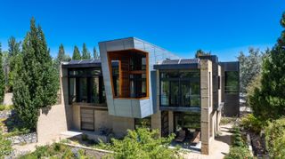 2345 Crescent Circle, Reno, NV 89509