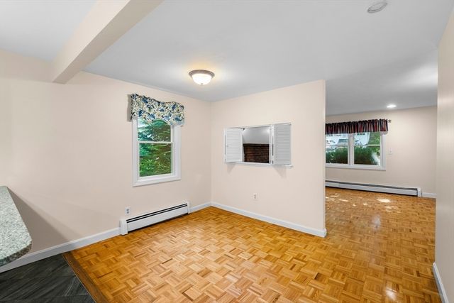 8 Risley Rd, Marblehead, MA 01945