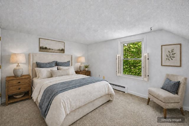 8 Risley Rd, Marblehead, MA 01945