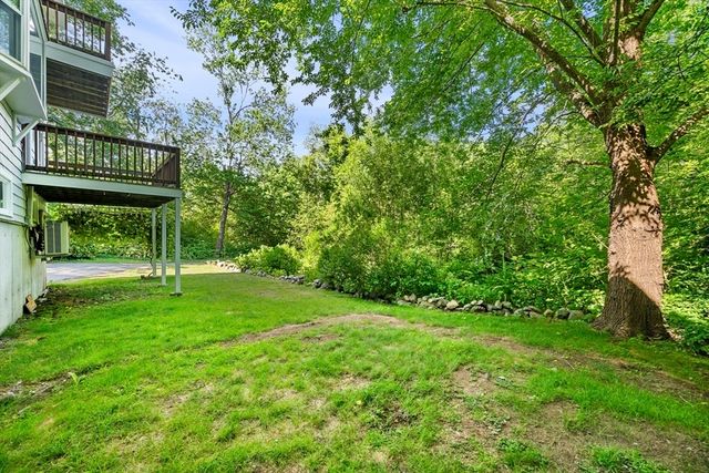 8 Risley Rd, Marblehead, MA 01945
