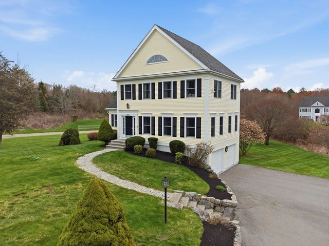 200 Maple, Stow, MA 01775