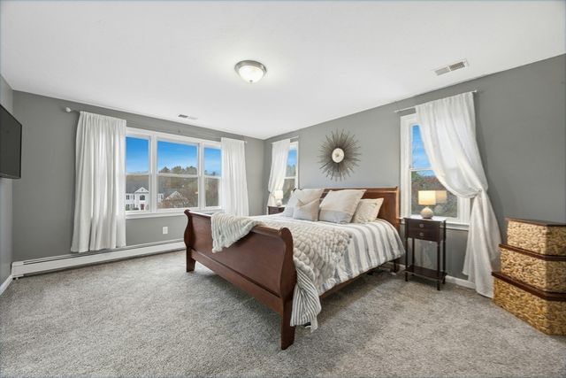 200 Maple, Stow, MA 01775