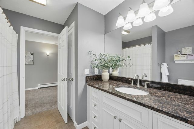 200 Maple, Stow, MA 01775