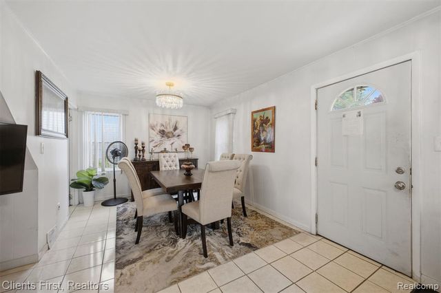 15182 Cooper Street, Taylor, MI 48180