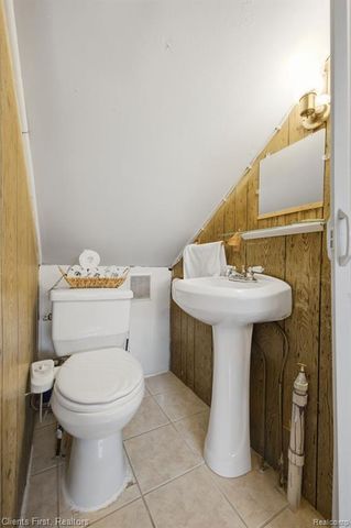 15182 Cooper Street, Taylor, MI 48180