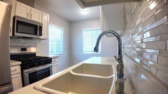 3934 Marine View Ave, San Diego, CA 92113